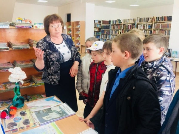 &quot;Библиотека -  волшебное место,  где книгам не скучно, где нам  интересно.&quot;