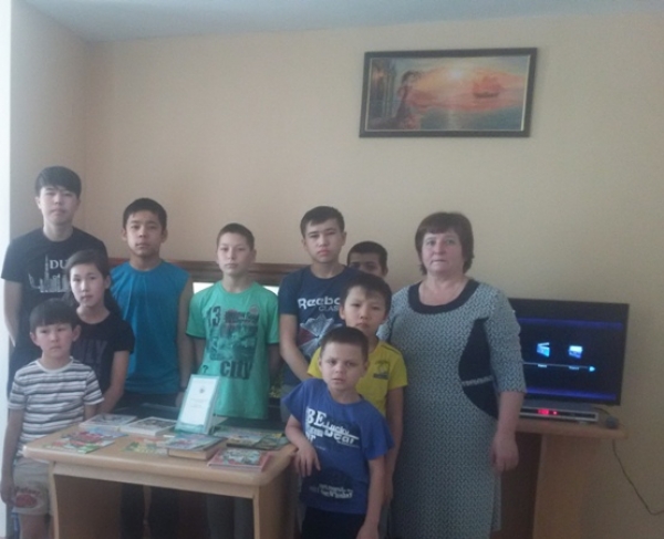 «Конституция – закон, по нему мы живем!»